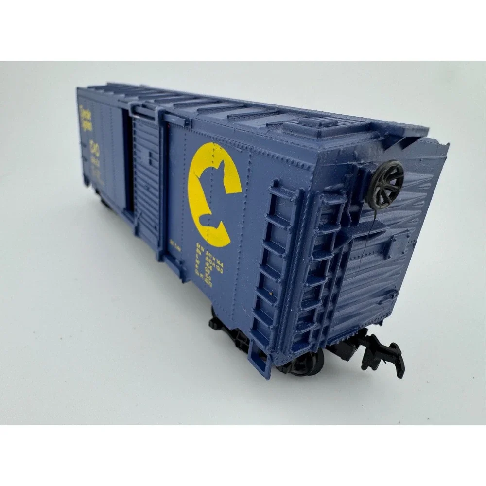 Life-Like HO‎ Scale Chessie System C&O 26621 Blue Boxcar Model Train Car